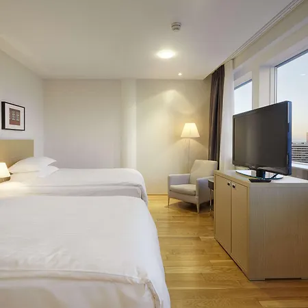 Hilton Nordica Hotell 4*